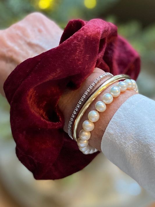 Why you should invest in a velvet scrunchie for the party season