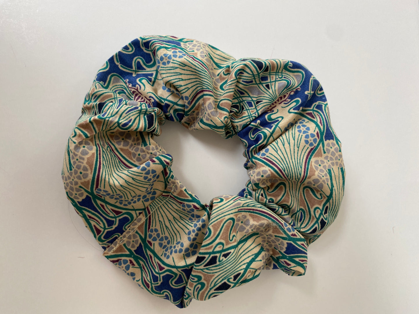 Classic Liberty Tana Lawn cotton scrunchie in navy and green - slim