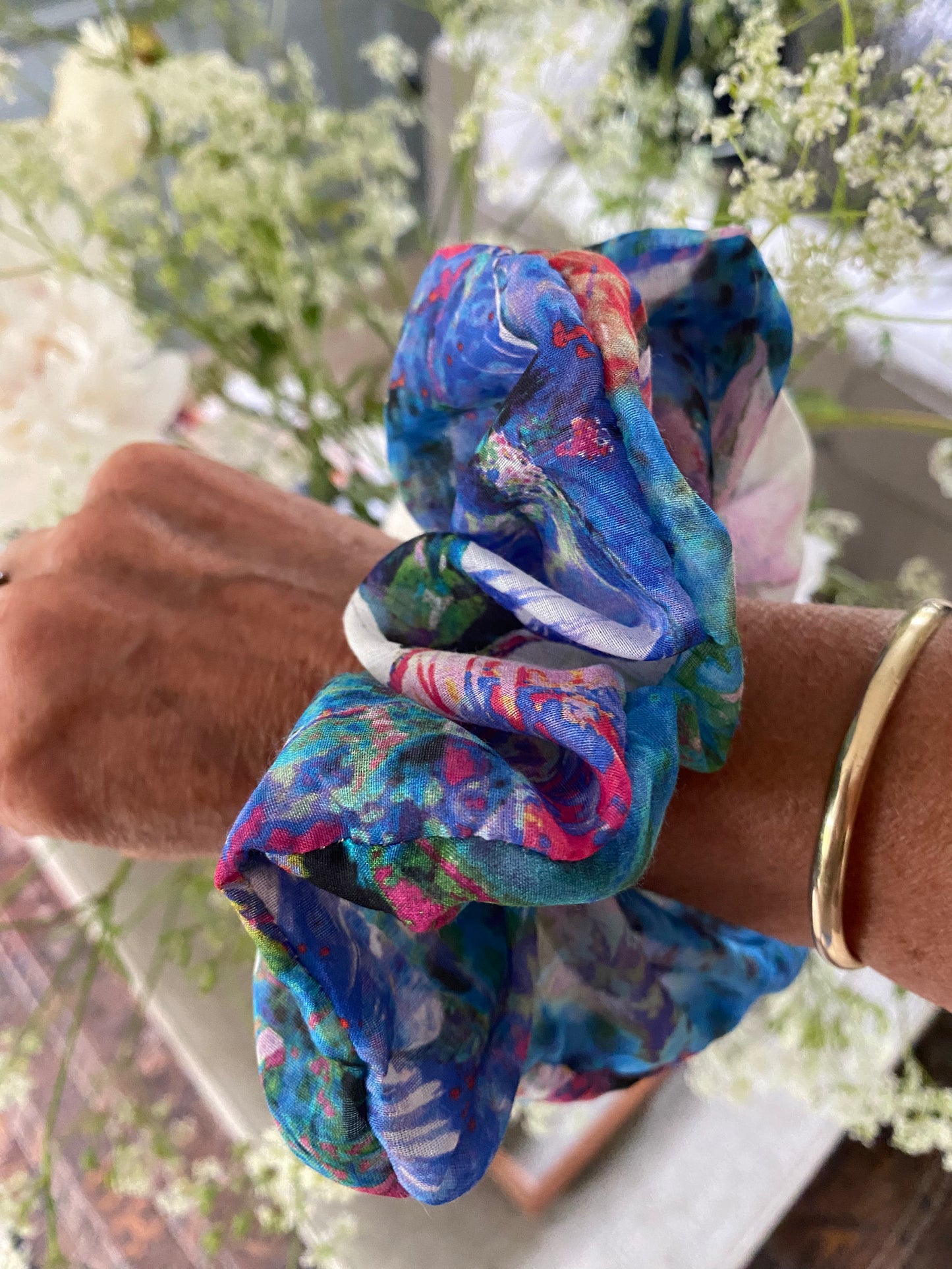 Blue silk scrunchie with splashes of pinks and ivory - full