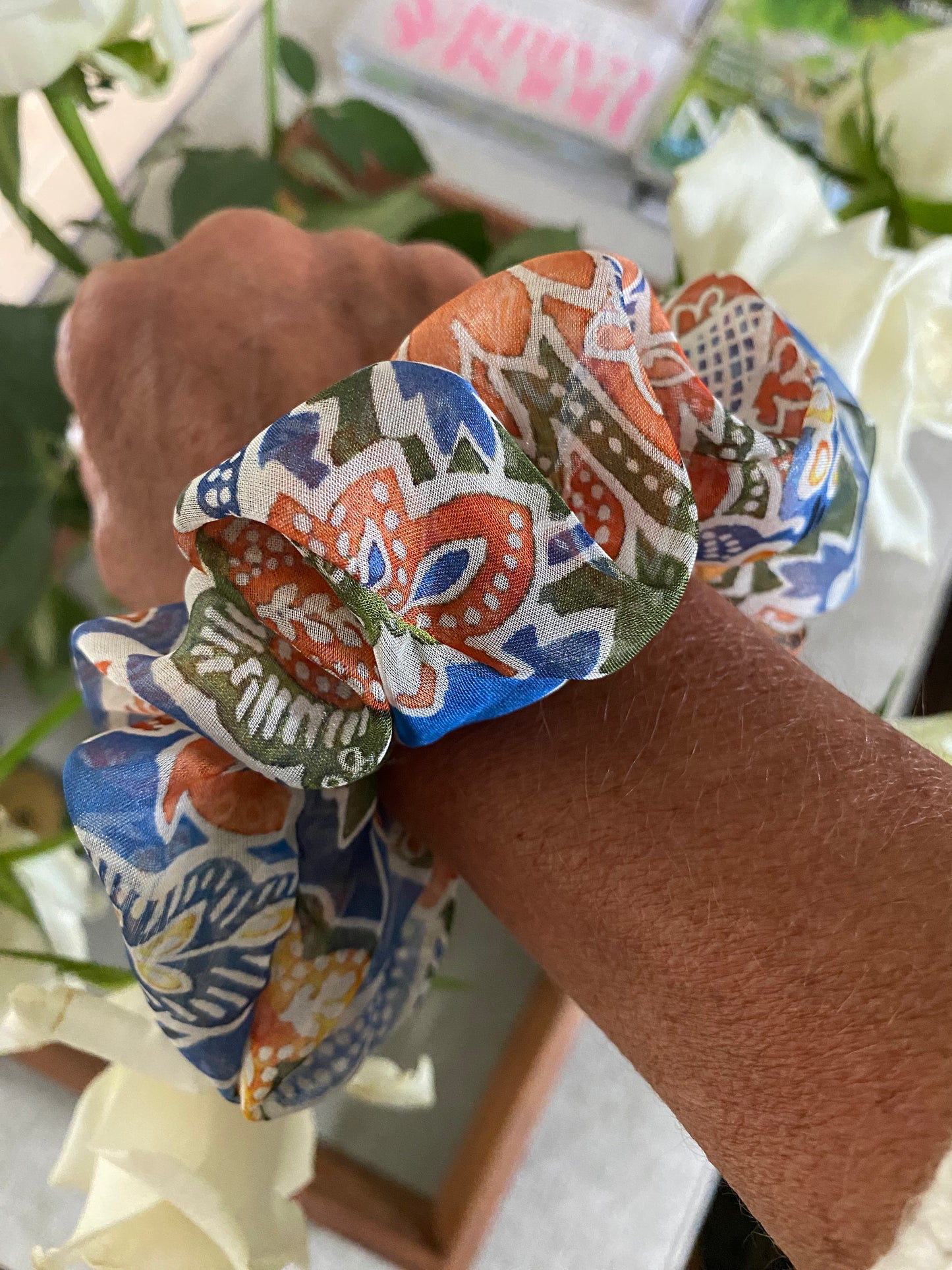 Modern paisley designer silk scrunchie - full
