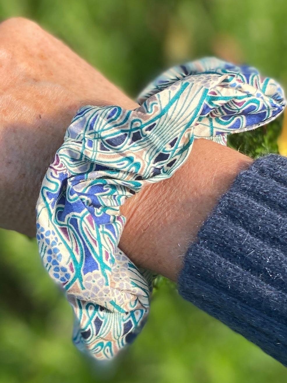 Classic Liberty Tana Lawn cotton scrunchie in navy and green - slim