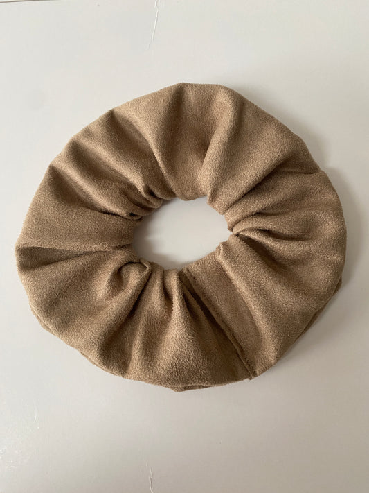 Faux suede scrunchie in mink - full