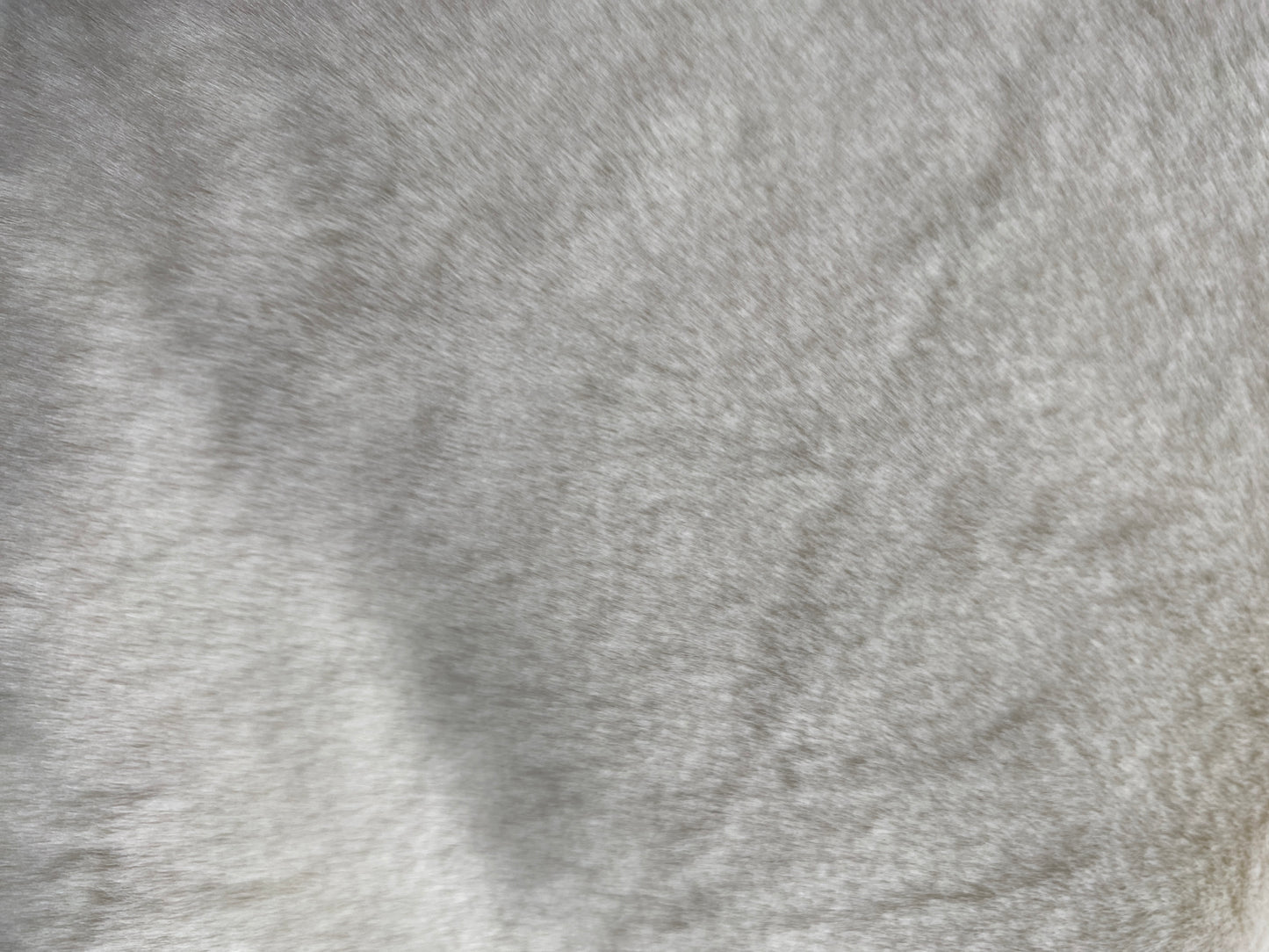 Cream faux fur scrunchie